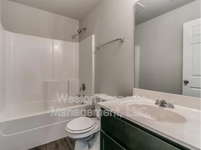 Building Photo - 9720 High Noon Rd