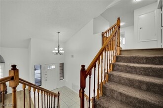 Building Photo - 2812 Waterview Dr