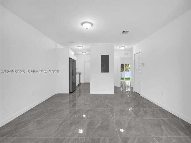 Building Photo - 2448 NW 42nd St
