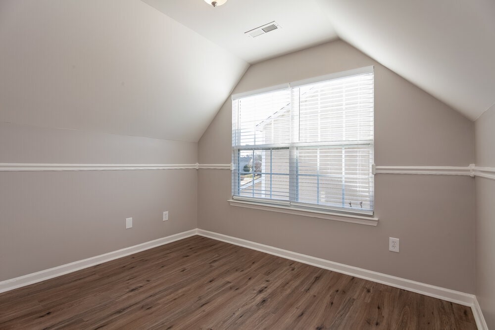 Building Photo - 125 Camforth Dr