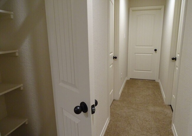 Building Photo - 6411 Luglio Ln