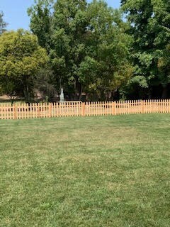 Building Photo - 6015 Oak Hill Dr