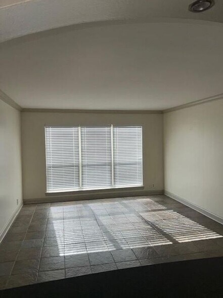 Building Photo - 2045 N 3rd St