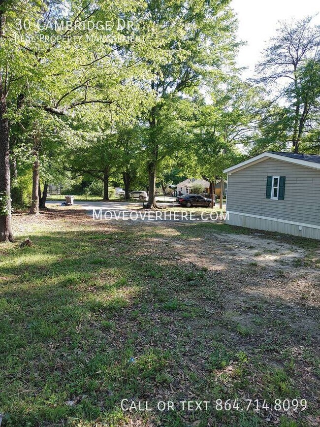 Building Photo - 30 Cambridge Dr