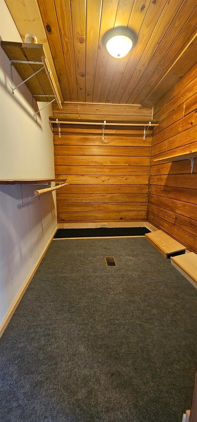 Building Photo - 181 State Rd S-1911-92