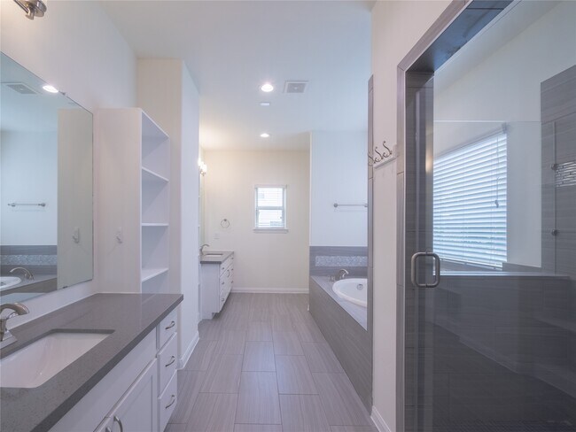 Building Photo - 1113 Bunton St