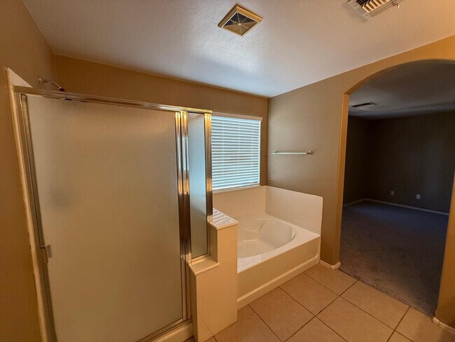 Building Photo - 4487 S Rock St