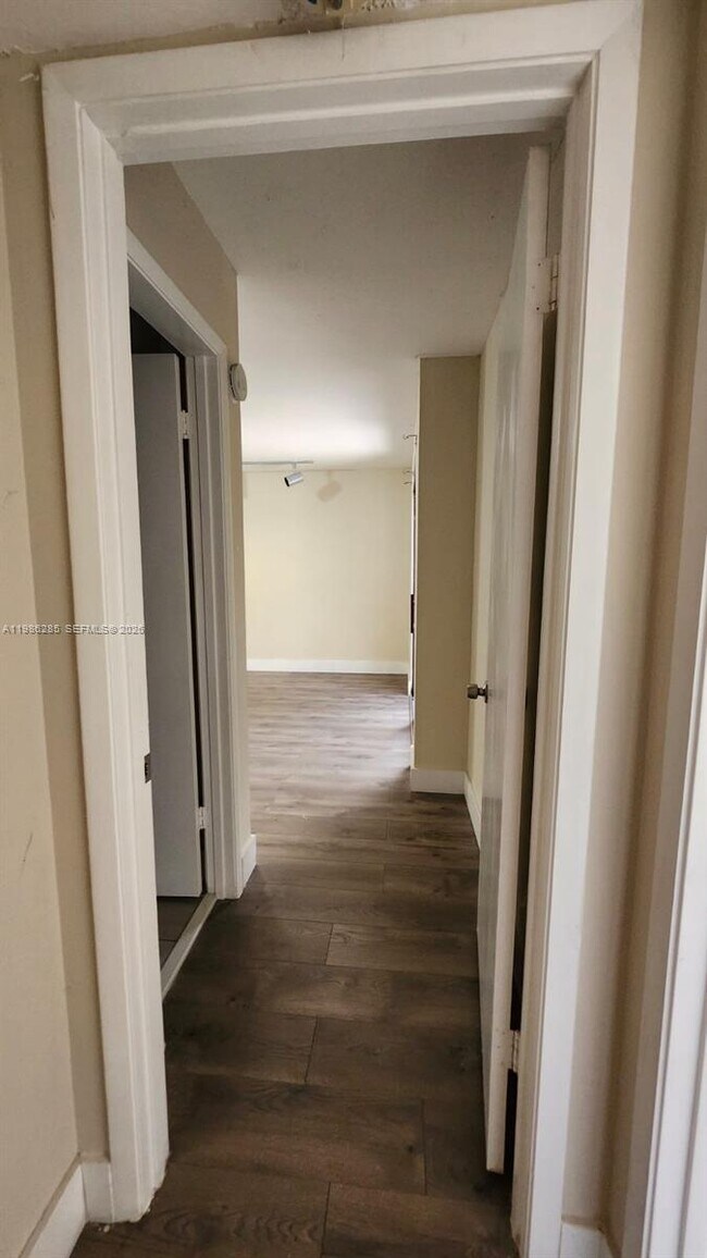 Building Photo - 14293 SW 94th Cir Ln