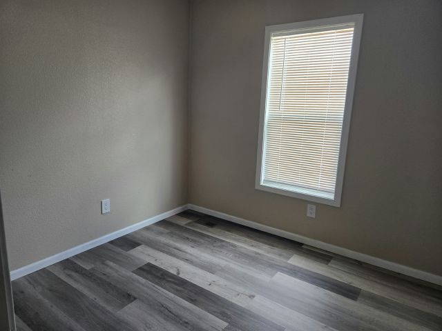 Building Photo - 4650 E Lake Mead Blvd