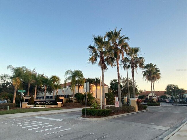 Building Photo - 1308 S Beach Cir
