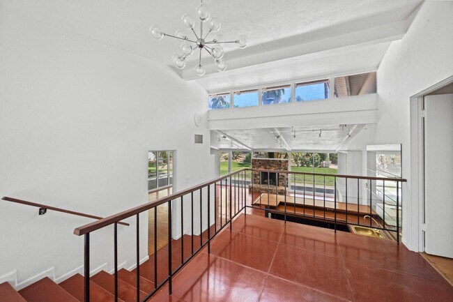 Building Photo - 255 Camino Buena Vista