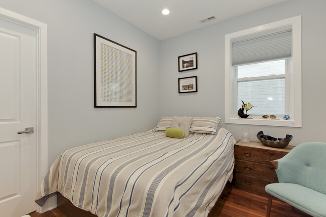 Building Photo - 3609 13th St NW