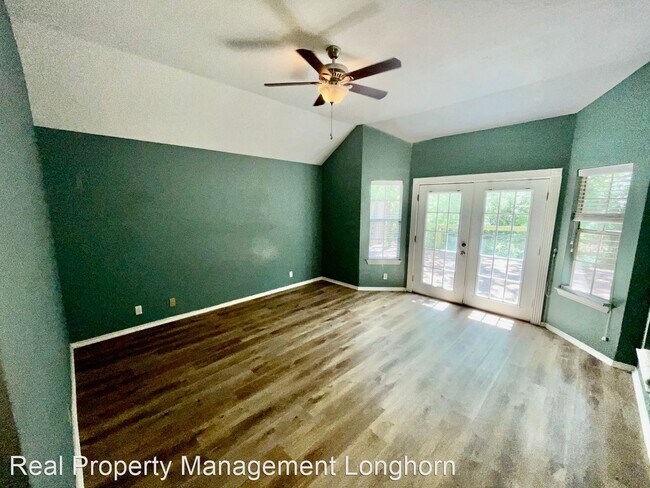 Building Photo - 4 br, 2 bath House - 1115 Meadow Lark Dr