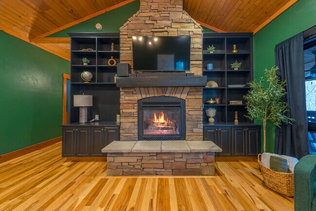 Building Photo - 39 Great Aspen Way