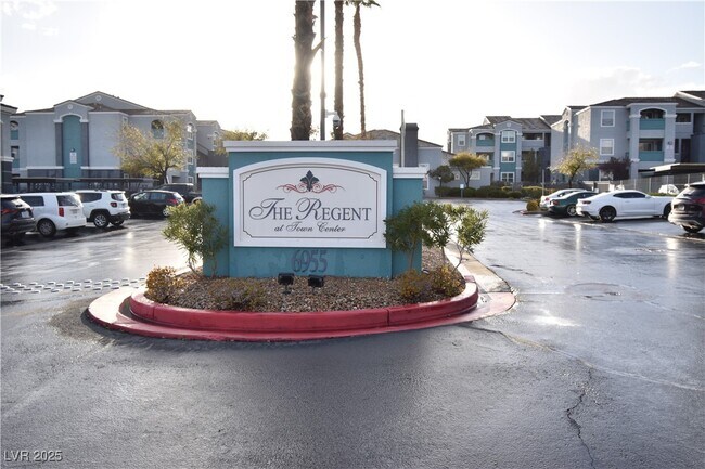 Building Photo - 6955 N Durango Dr
