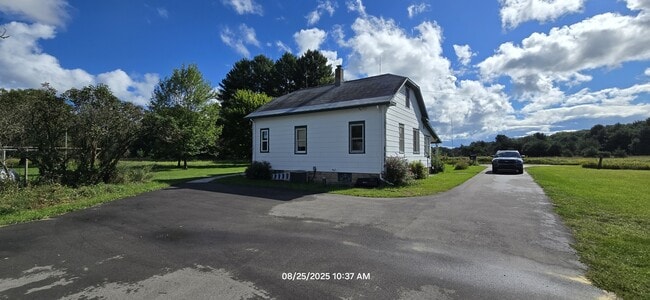 Building Photo - 4729 Carlstrom Rd