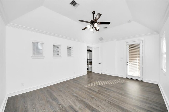Building Photo - 3711 Meandering Spring Dr