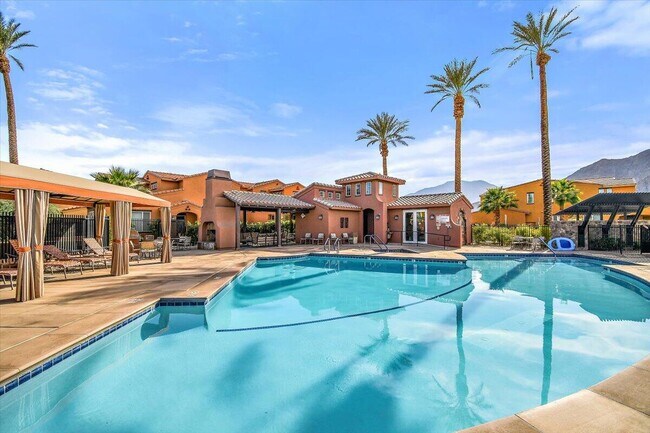 Building Photo - 52210 Rosewood Ln