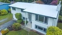Building Photo - 4bed/3bath home in Finn Hill