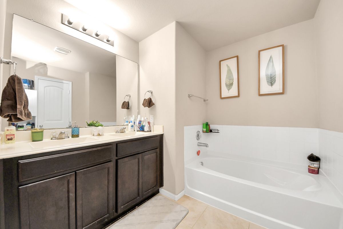 Building Photo - 29210 Jarvis Bay Pass