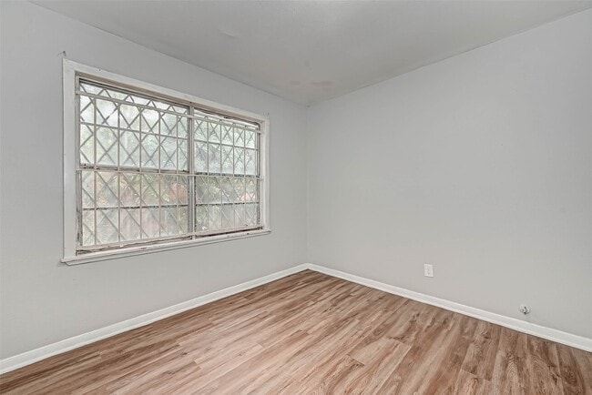 Building Photo - 4203 Tavenor Ln