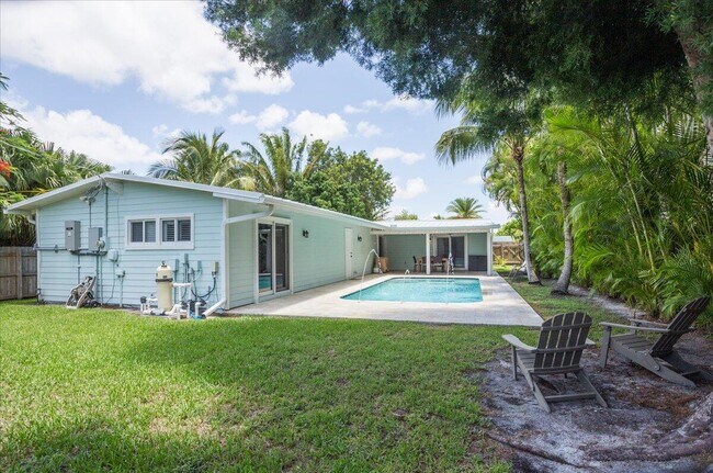 Building Photo - 1110 SW 15th St