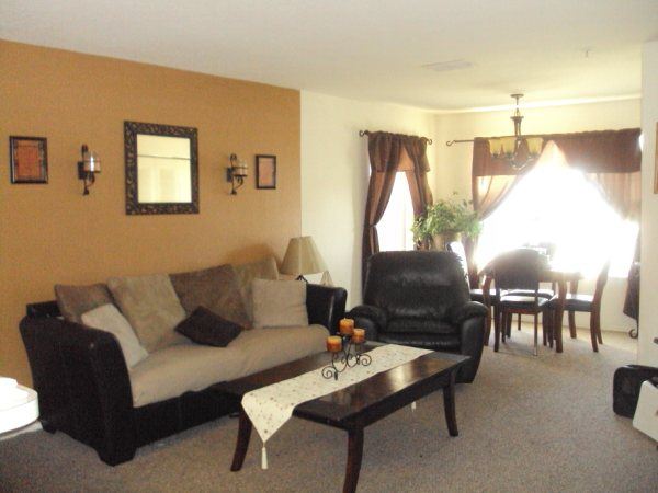 Building Photo - 6400 Camellia Garden Dr