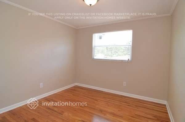 Building Photo - 6424 Murray Hill Dr