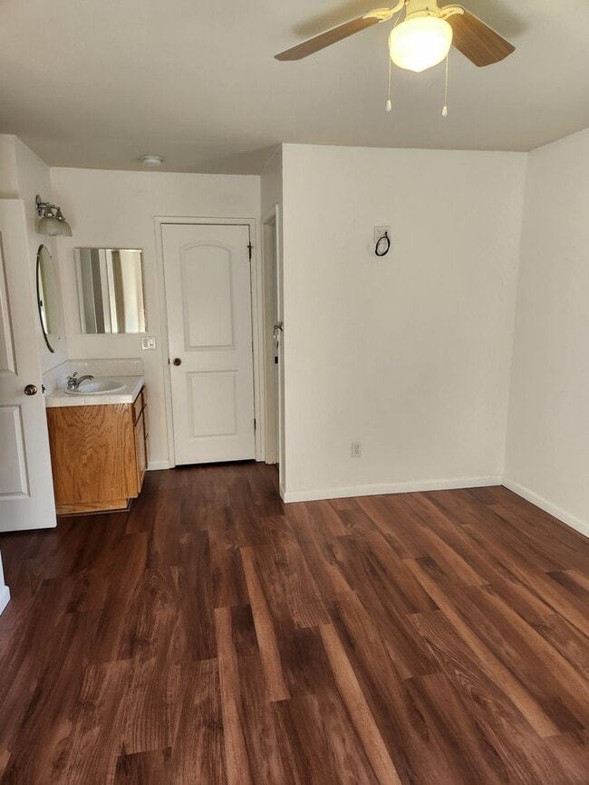 Building Photo - Rincon Valley 4 Bedroom, 2 Bathrooms w/Pool Great Santa Rosa Neighborhood