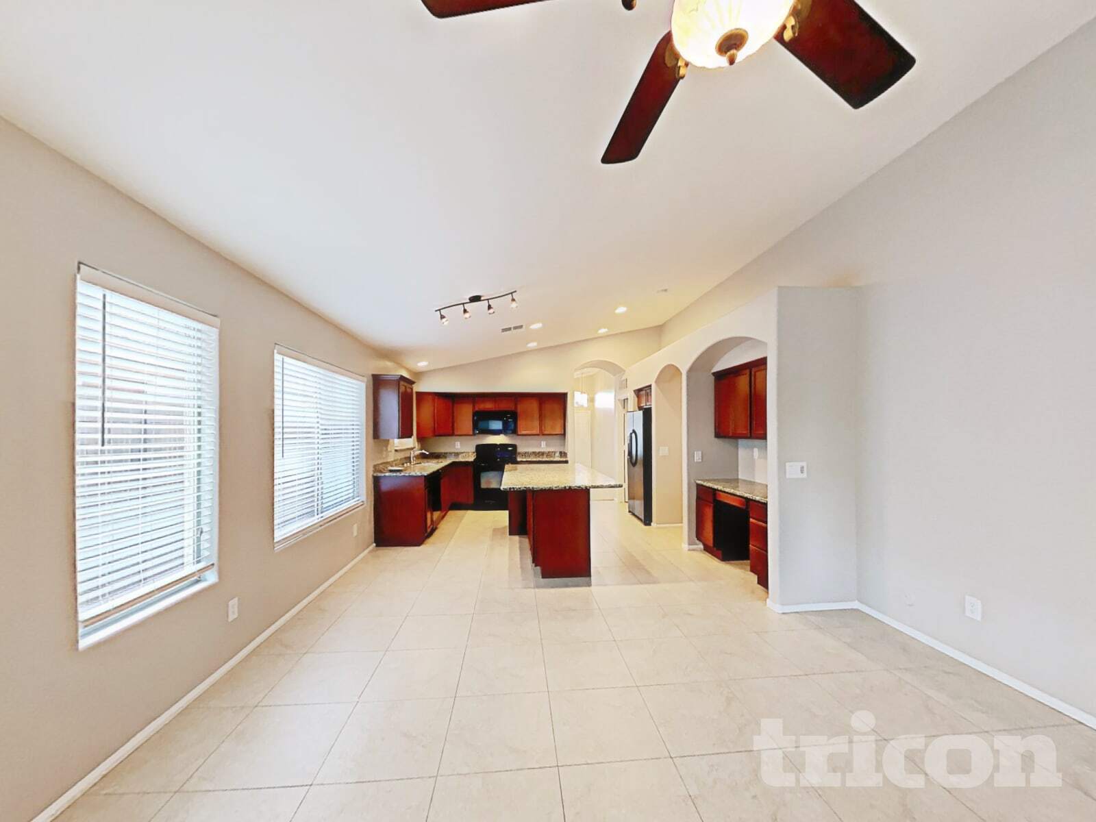 Building Photo - 41265 W Walker Wy