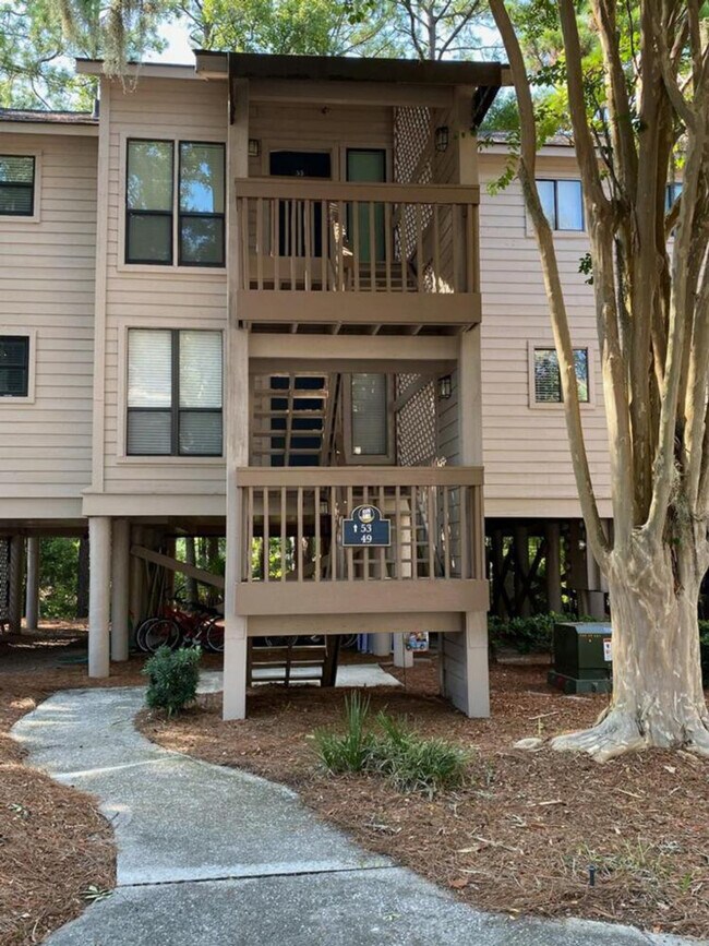 Building Photo - 10 Dune House Ln