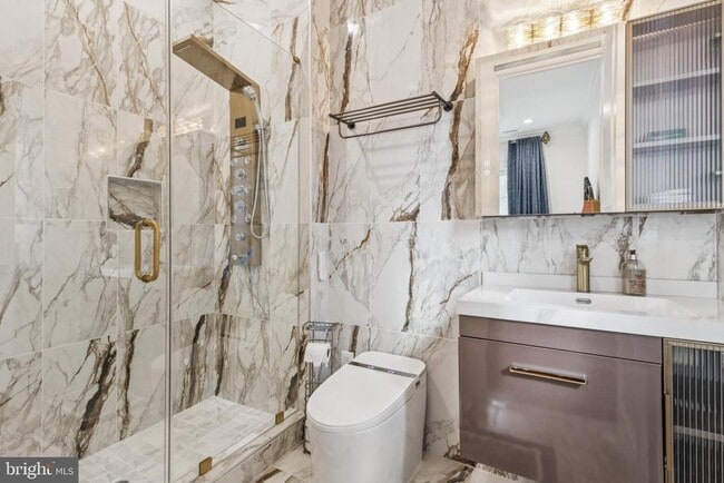 Building Photo - 855 Dolley Madison Blvd