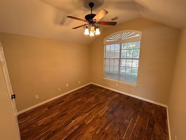 Building Photo - 2900 Stanford Dr