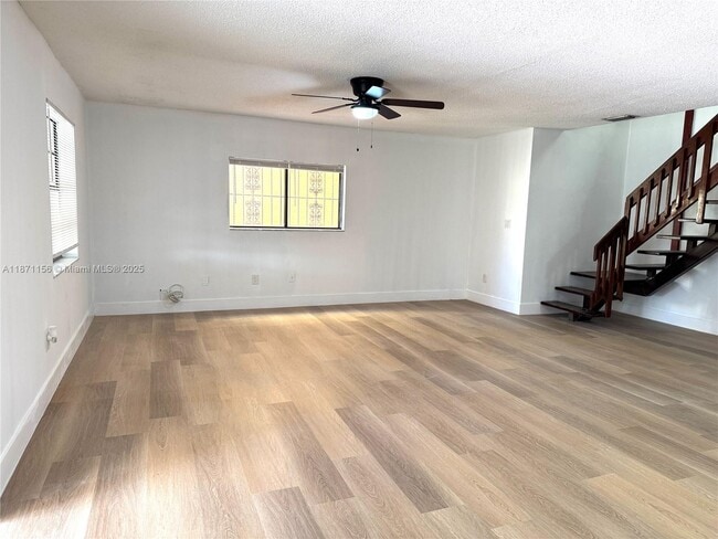Building Photo - 2732 W 54th St