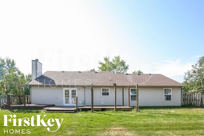 Building Photo - 5170 Gateway Ave