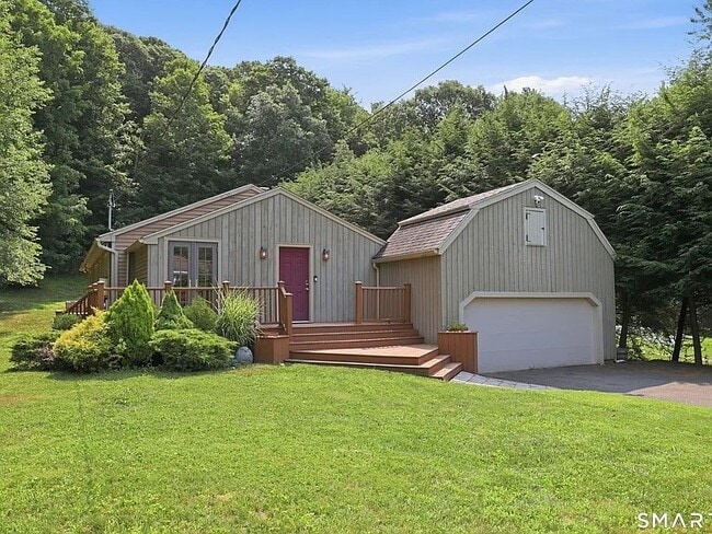 Building Photo - 10 Satterlee Rd