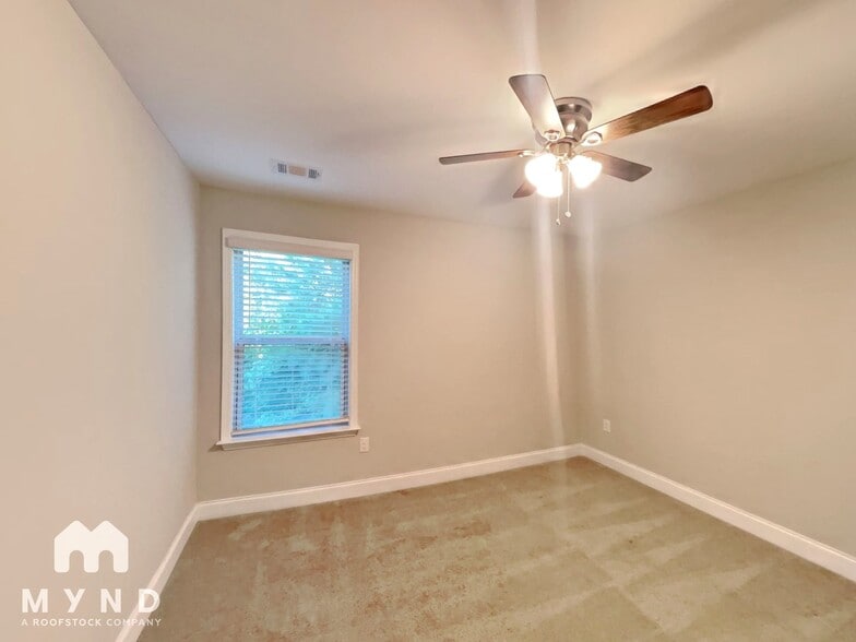 Building Photo - 7734 Fawn Cir