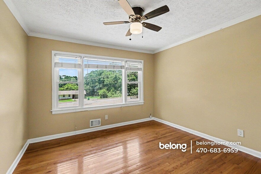 Building Photo - 3126 Wesley Chapel Rd