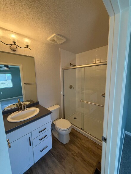 Building Photo - 727 Widgeon Cir