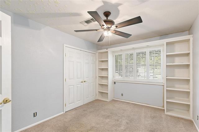 Building Photo - 6728 Victoria Ave