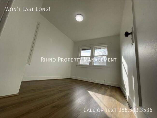Building Photo - 1144 S 200 E