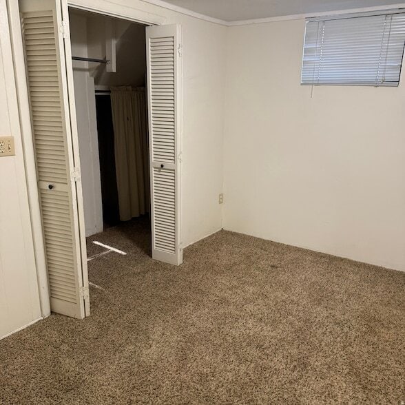 Building Photo - 3578 S Van Buren Ave