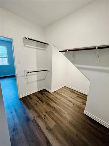 Building Photo - 8324 White Pine Dr