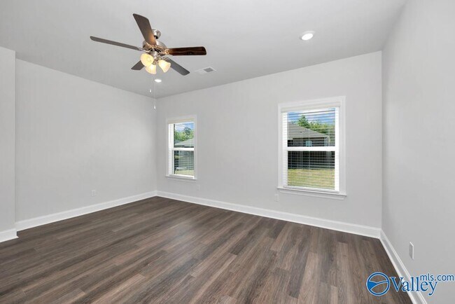 Building Photo - 23354 Worcester Ln