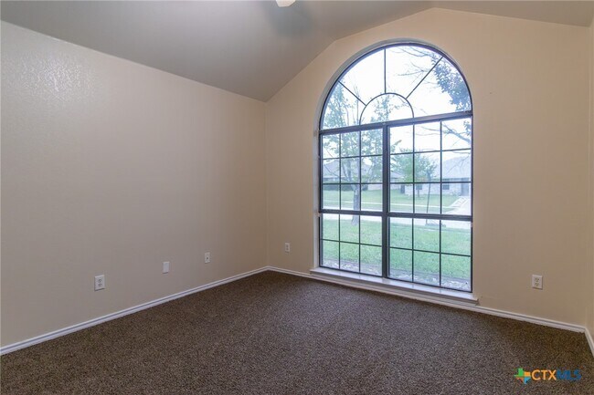 Building Photo - 5505 Gunnison Dr