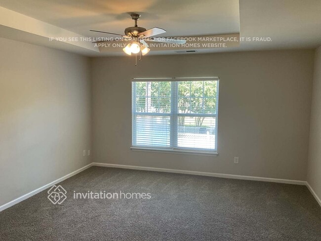 Building Photo - 15604 Carrington Ridge Dr