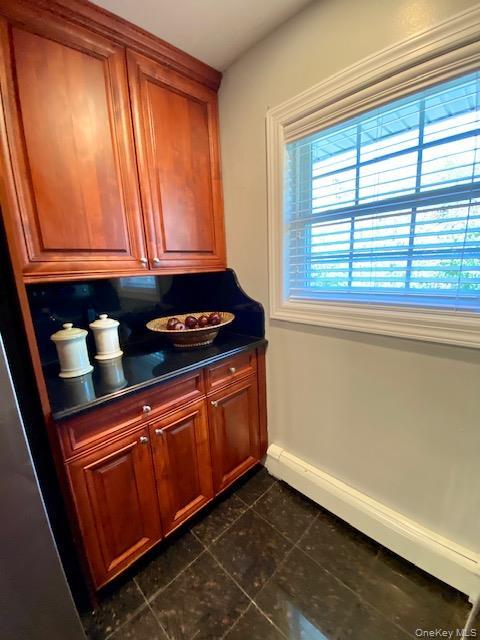 Building Photo - 315 Robinson Ave