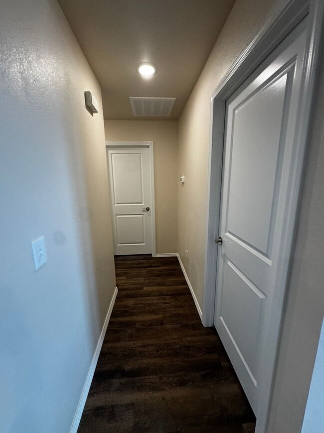 Building Photo - New construction!!! Beacon Pointe 3/2/2 $250.00 off 1st month's rent