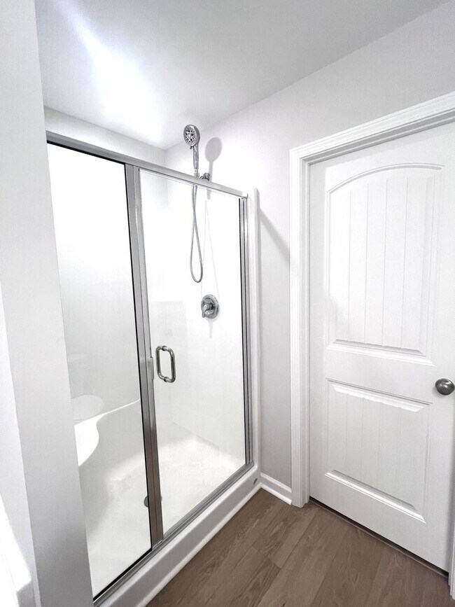 Building Photo - Available Now!