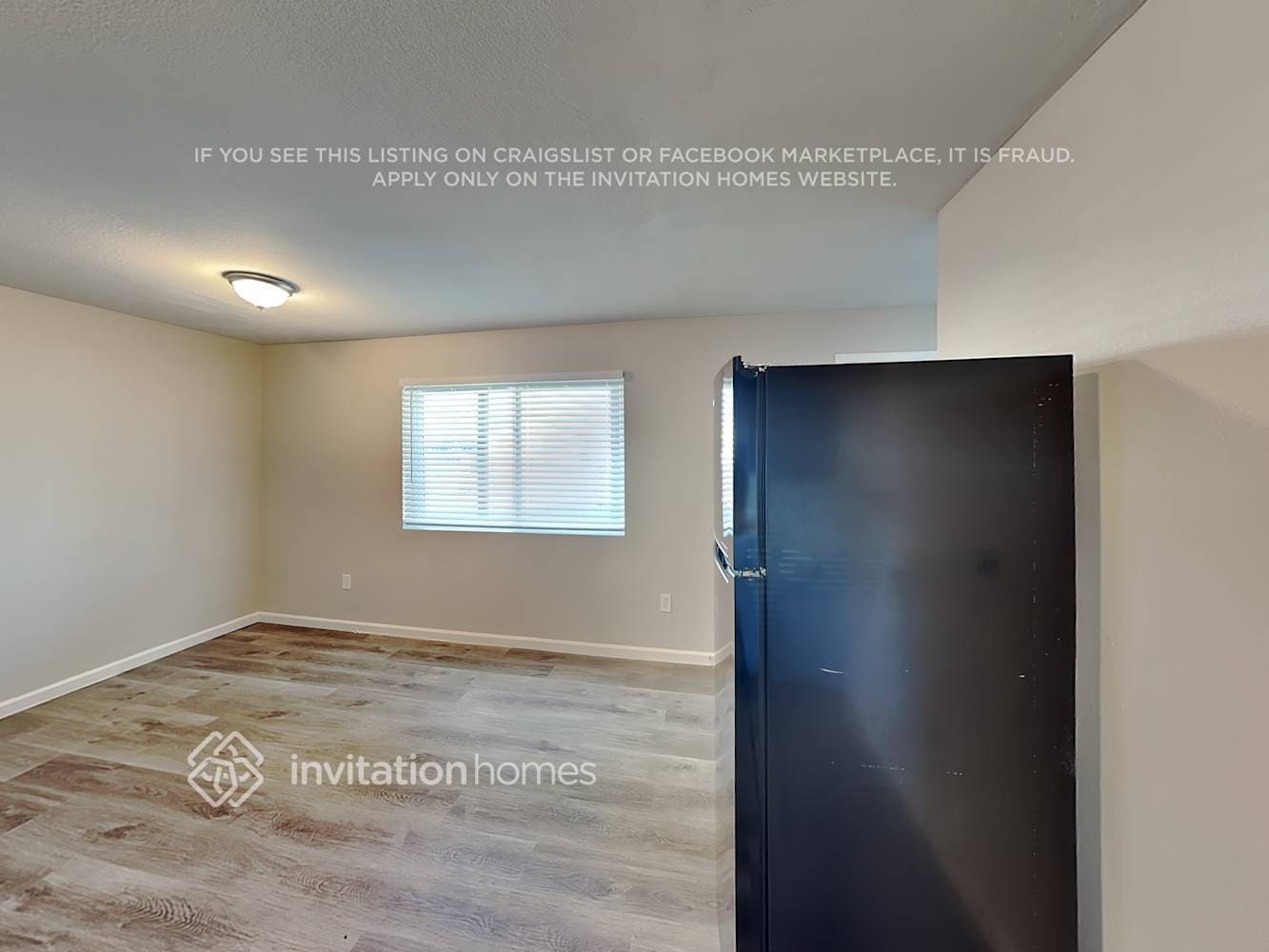 Building Photo - 14014 N 61st Ave